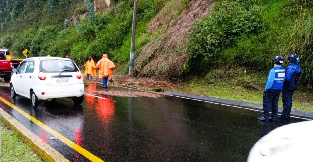 autopista_general_rumixahui.jpeg_495895397